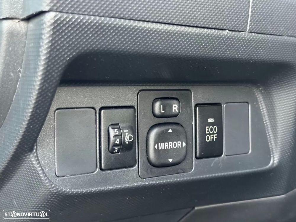 Toyota Auris 1.4 VVT-i AC - 22