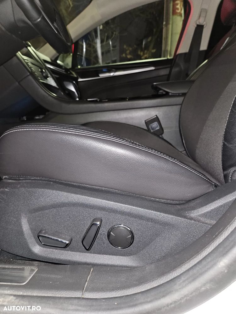 Ford Mondeo 2.0 TDCI PowerShift Titanium - 21