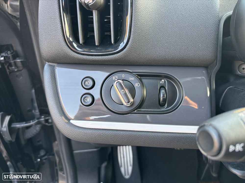 MINI Countryman Cooper SE ALL4 Auto - 14