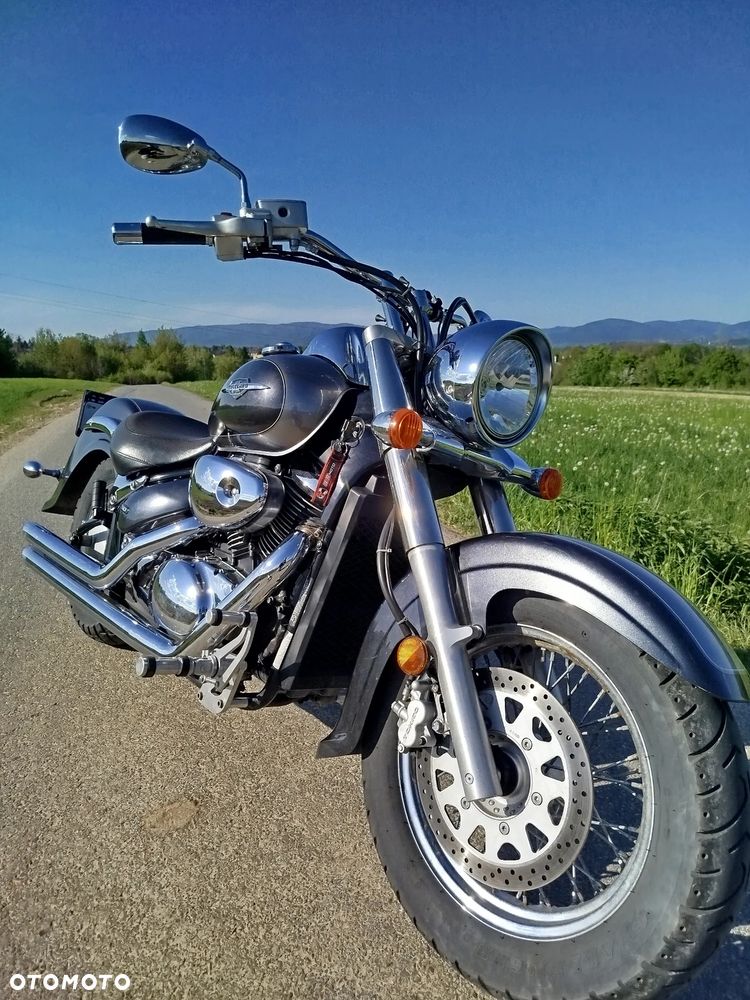 Suzuki VL 800 Volusia - Boulevard C50 - 1