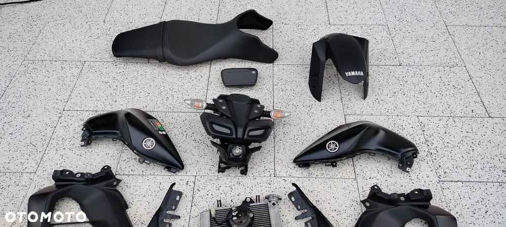 YAMAHA MT 125 MT125 2024 REFLEKTOR LAMPA CZASZA LICZNIK OWIEWKA CHŁODNICA ZEGARY LAMPA TYŁ - 3