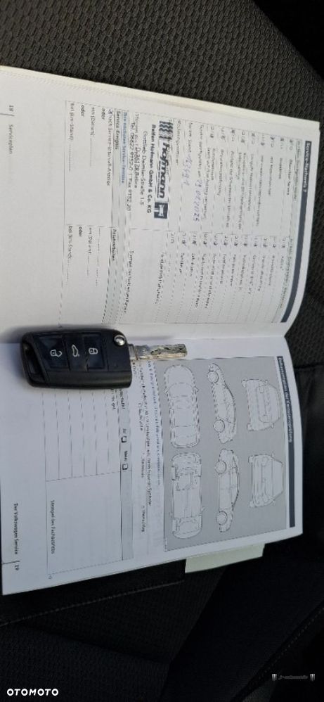 Volkswagen Golf - 6