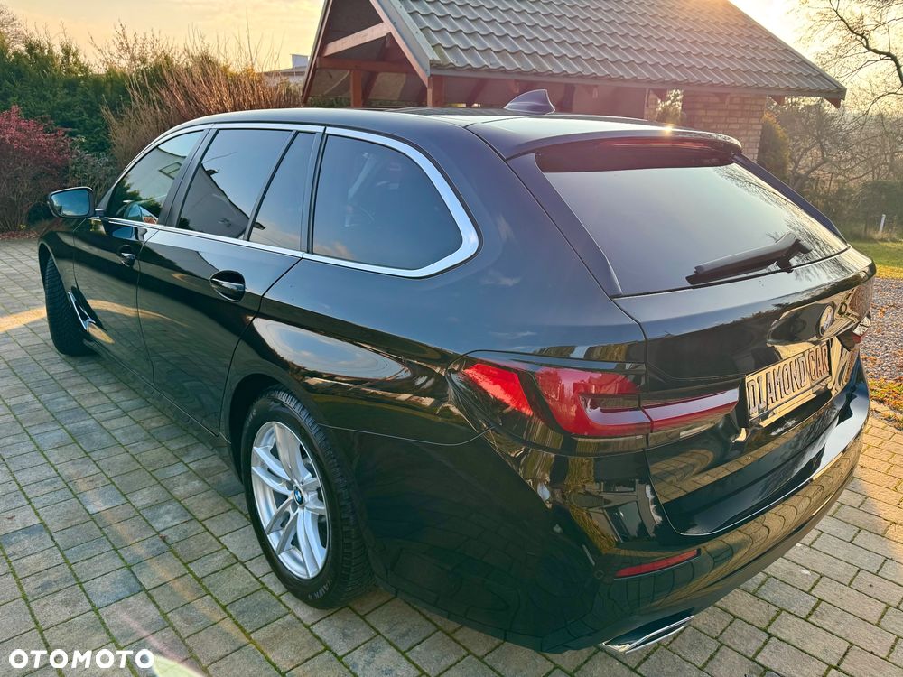BMW Seria 5 520d Luxury Line - 7