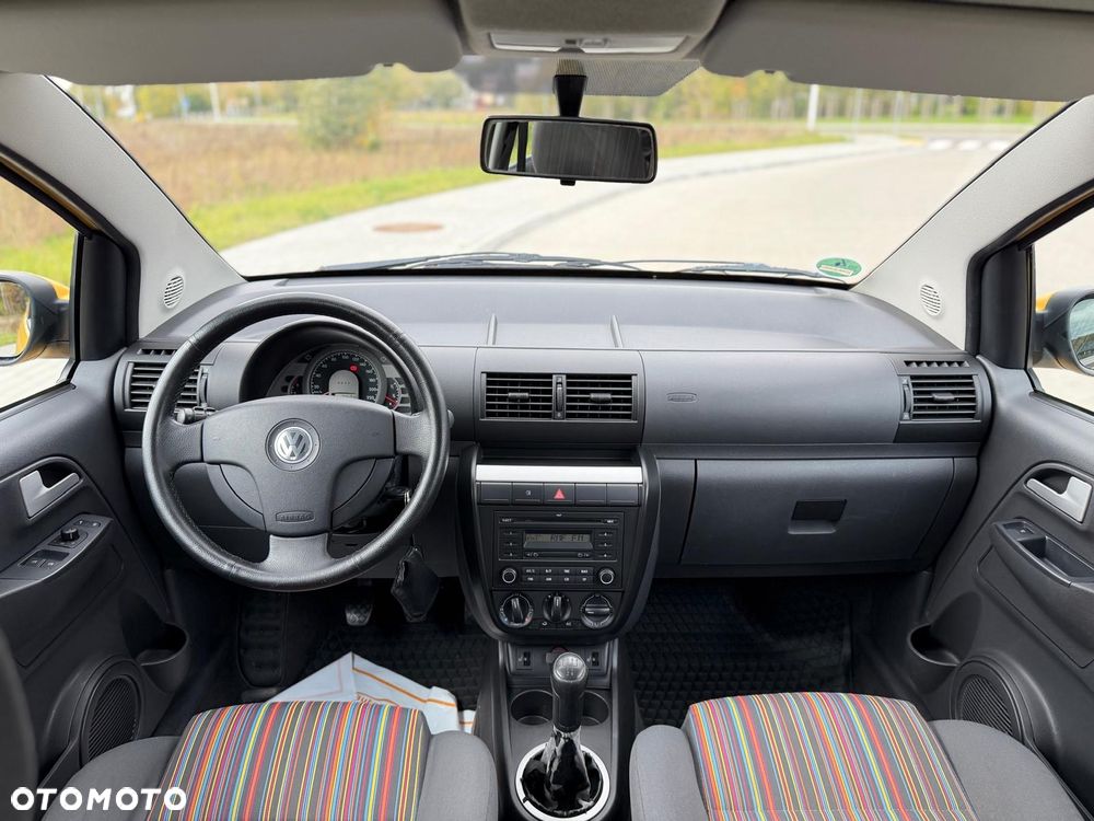 Volkswagen Fox 1.4 TDI Fresh - 17