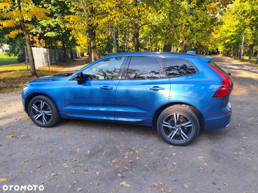 Volvo XC 60 B4 D AWD R-Design - 3