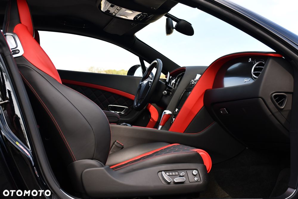Bentley Continental GT - 17