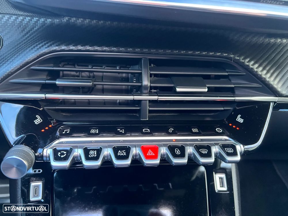 Peugeot 2008 1.2 PureTech GT EAT8 - 10