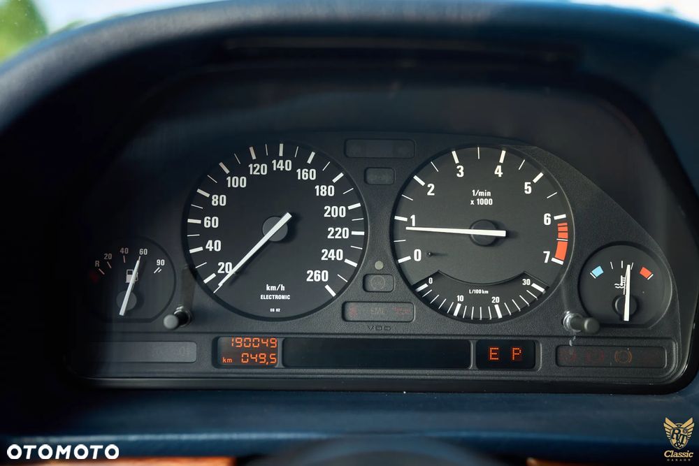 BMW Seria 7 - 19