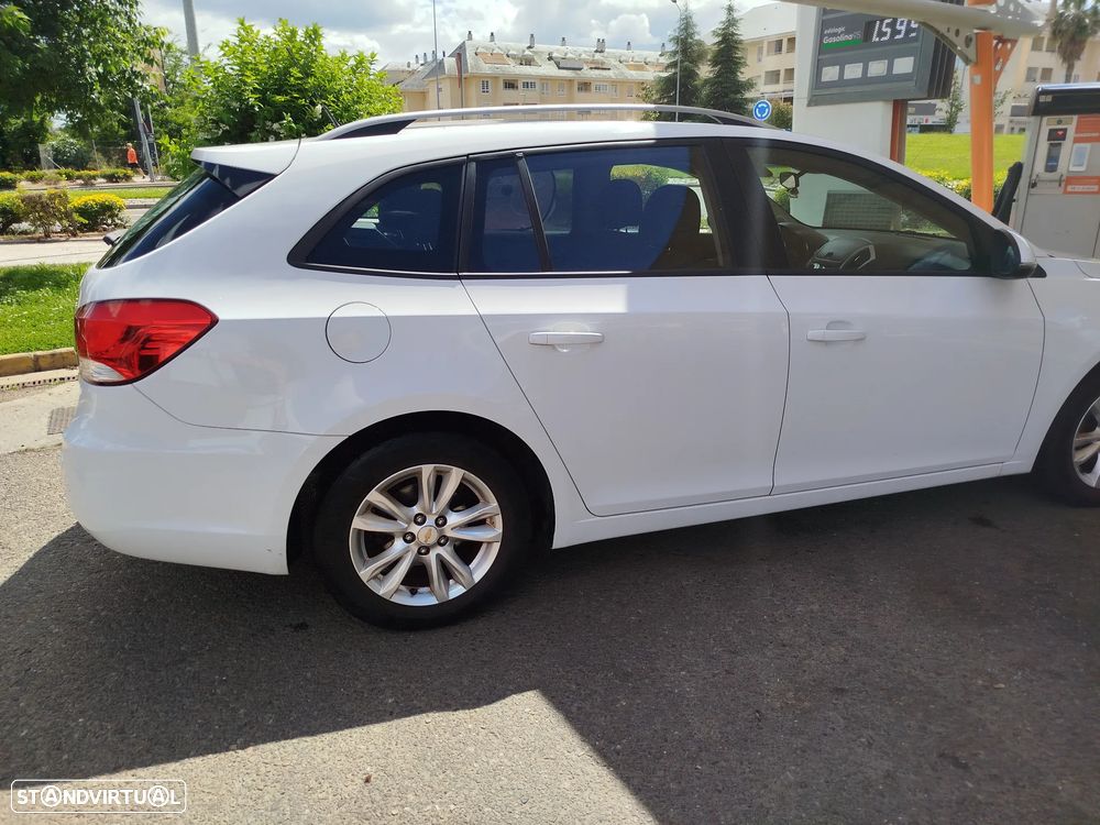 Chevrolet Cruze SW - 5