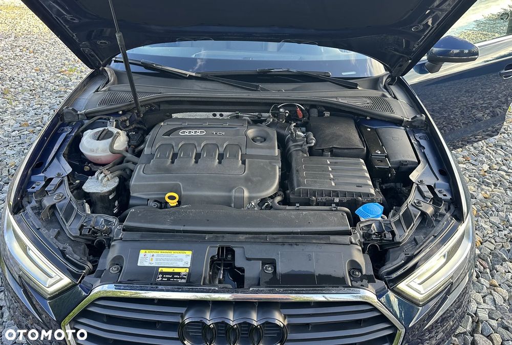 Audi A3 Sportback 2.0 TDI design - 39