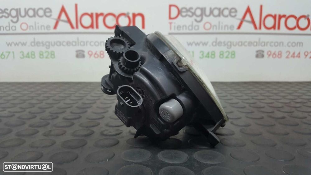 FAROL DE NEVOEIRO ESQUERDO VOLKSWAGEN TOUAREG (7LA) TDI V6 - 2
