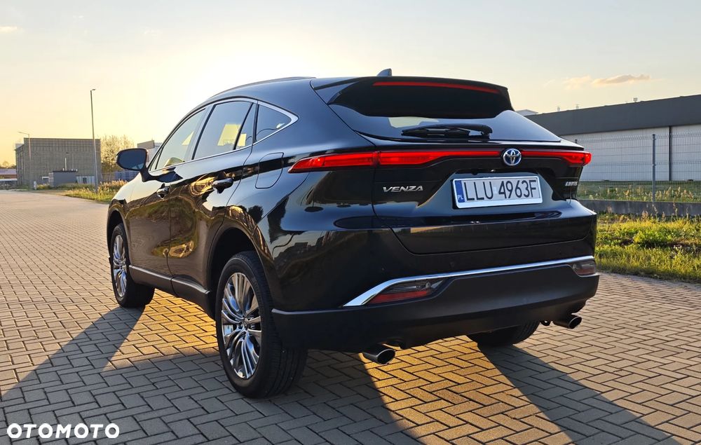 Toyota Venza - 4