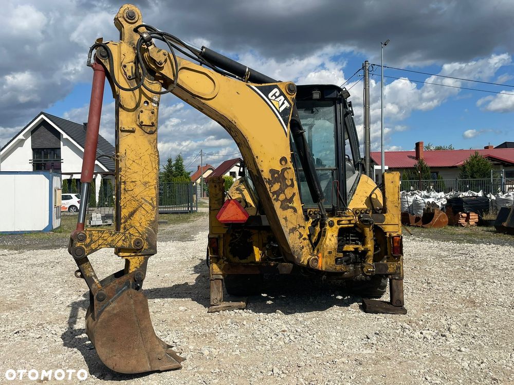 Caterpillar 428E - 2