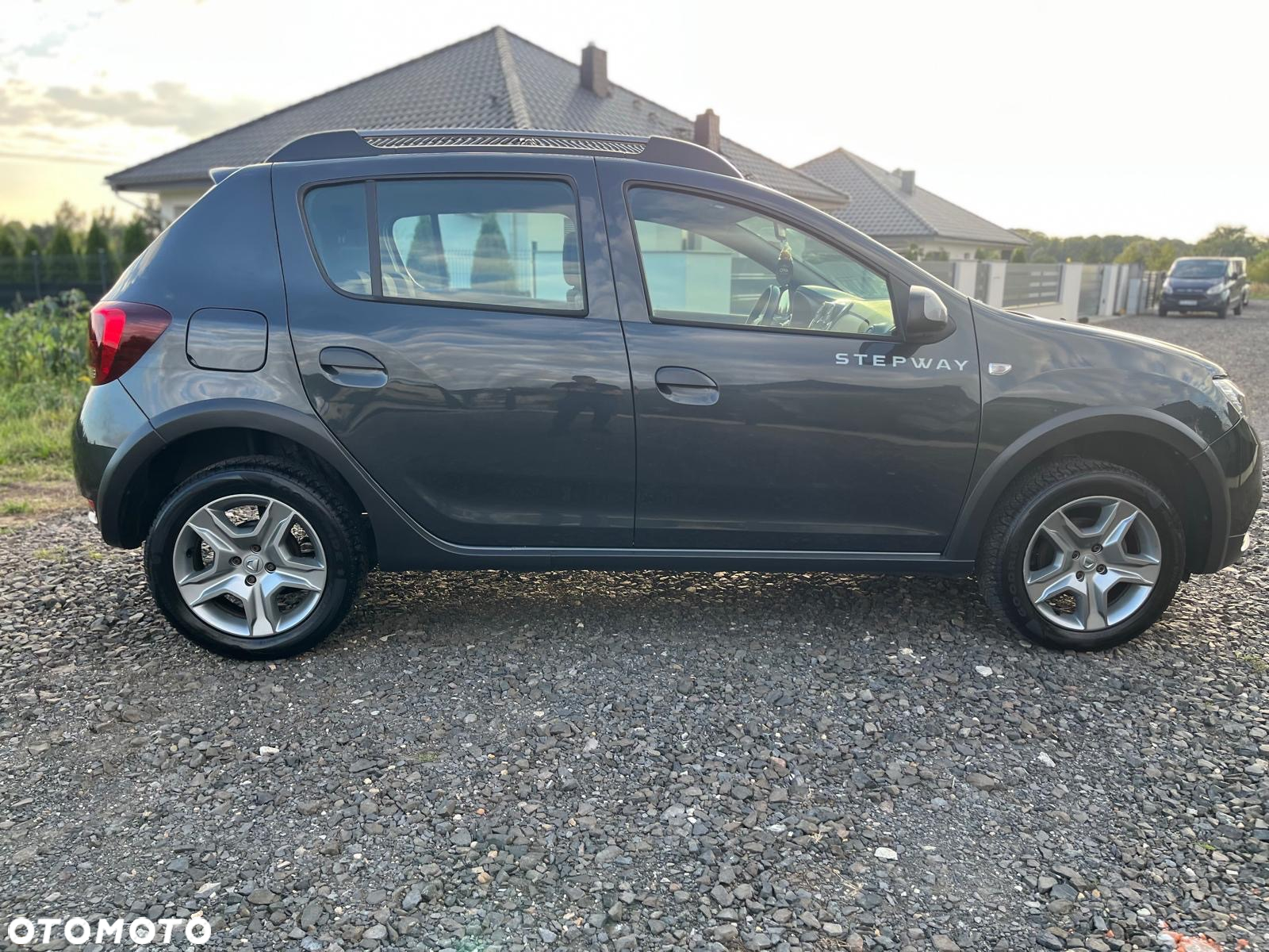 Dacia Sandero Stepway TCe 90 Prestige - 15
