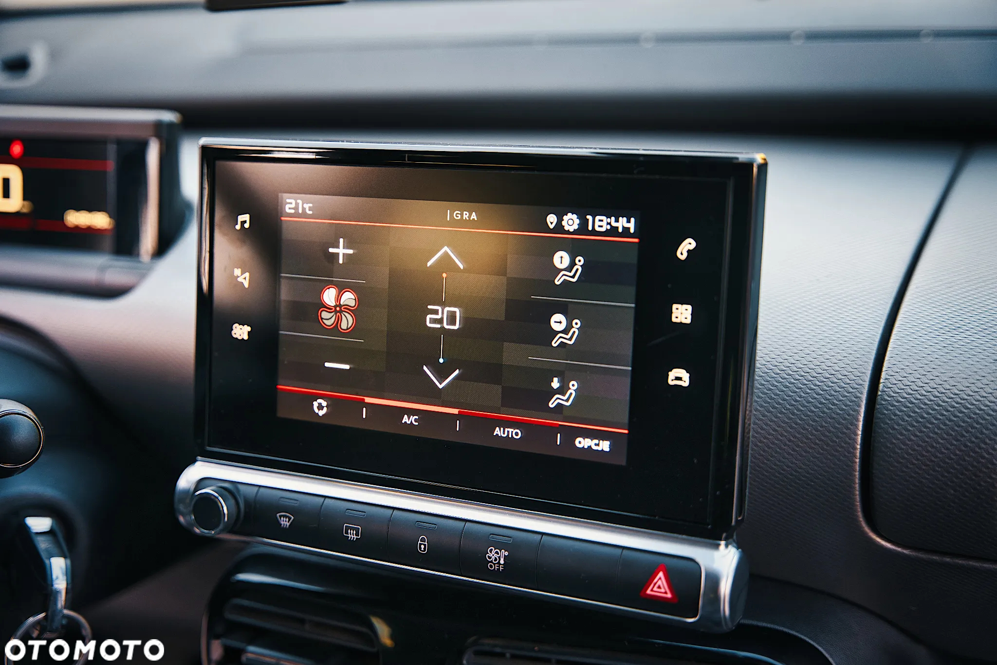 Citroën C4 Cactus 1.2 PureTech Feel Edition S&S - 8