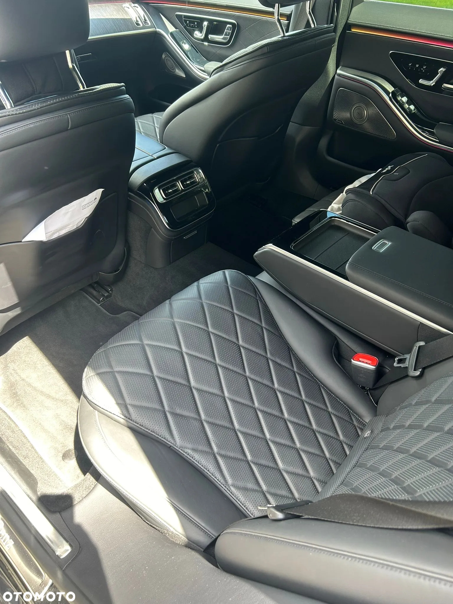 Mercedes-Benz Klasa S 400 d 4-Matic L 9G-TRONIC - 8