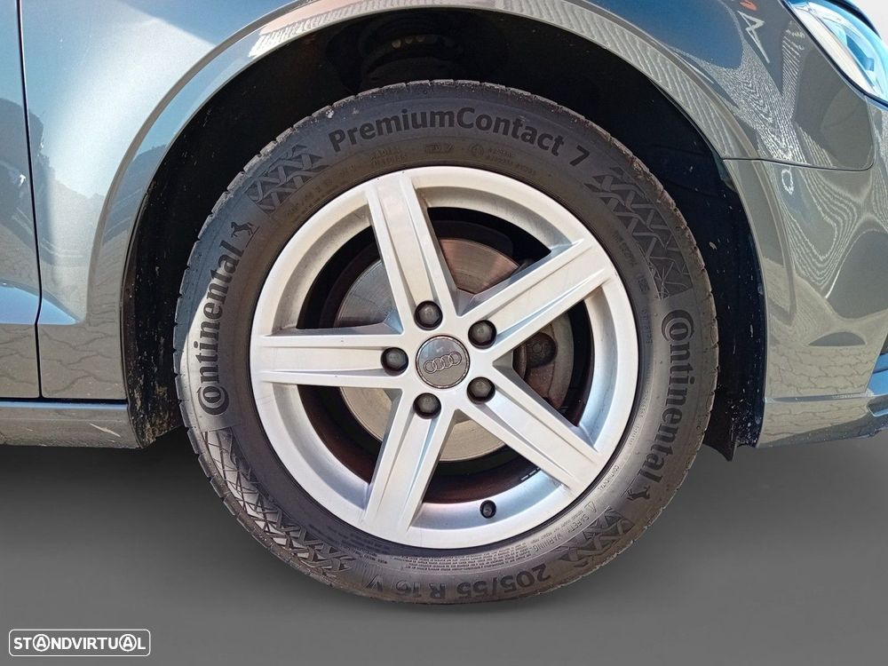 Audi A3 Limousine 1.6 TDI Sport - 14