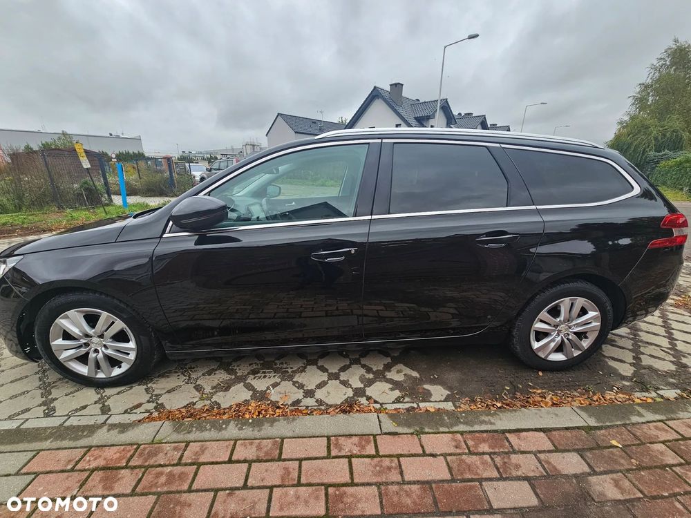 Peugeot 308 - 5
