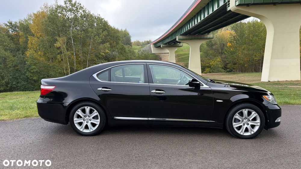 Lexus Ls 2009 photo 5