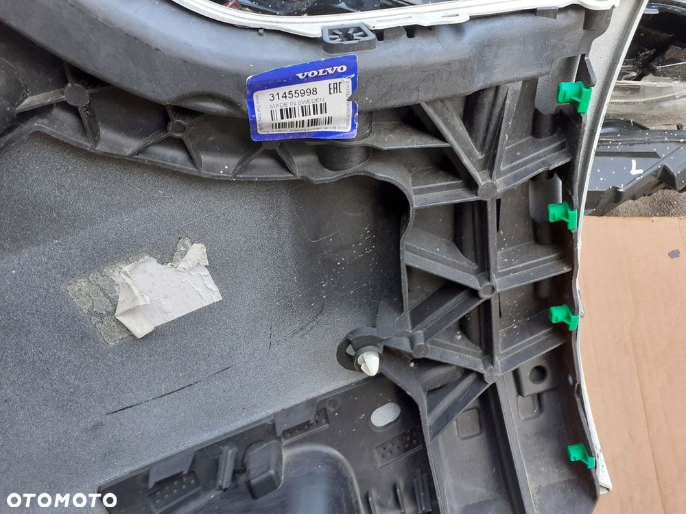 Zderzak tylny Volvo V60 S60 z dokładką 18-21 rok - 7