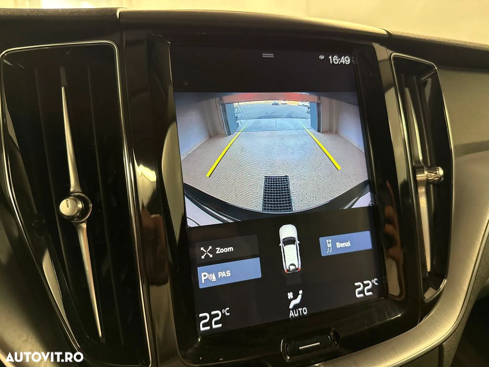 Volvo XC 60 - 21