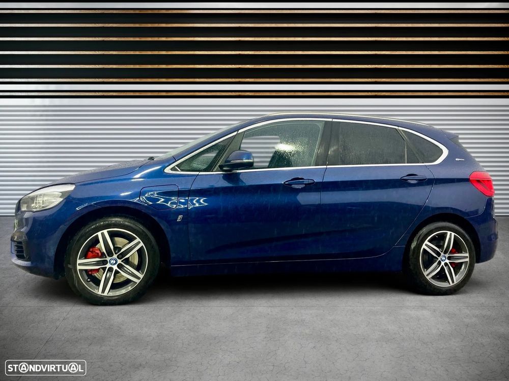 BMW 225xe Active Tourer Line Sport - 4
