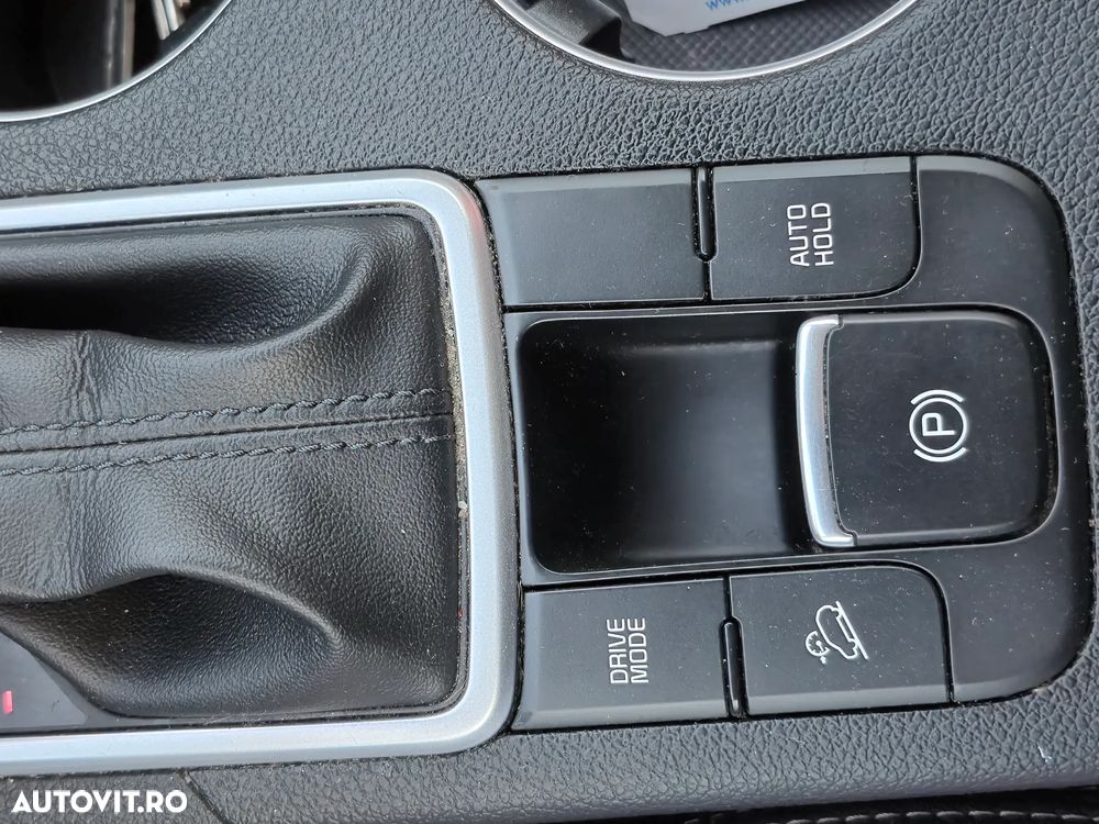 Kia Sportage 1.6 DSL MHEV 7DCT HP 4x2 Classic - 12