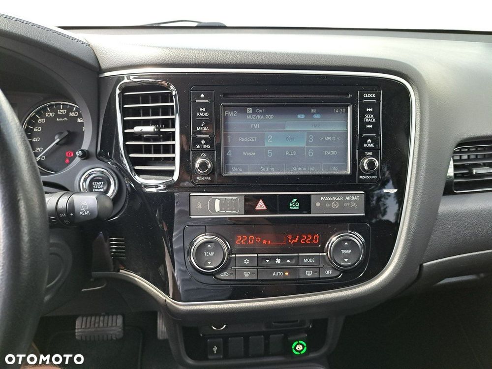 Mitsubishi Outlander 2.0 Instyle SDA 4WD CVT - 15