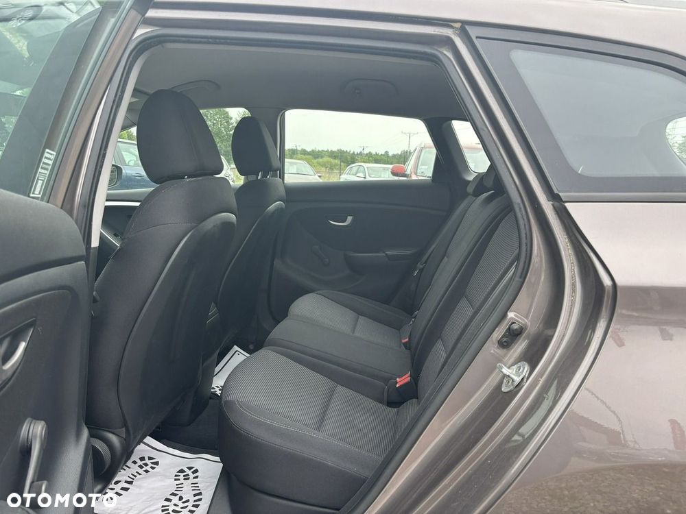 Hyundai i30 - 30