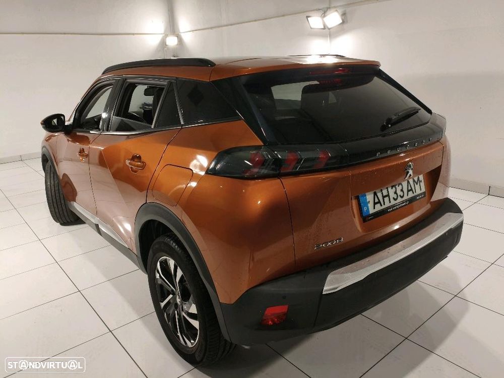 Peugeot 2008 1.2 PureTech Allure Pack - 3