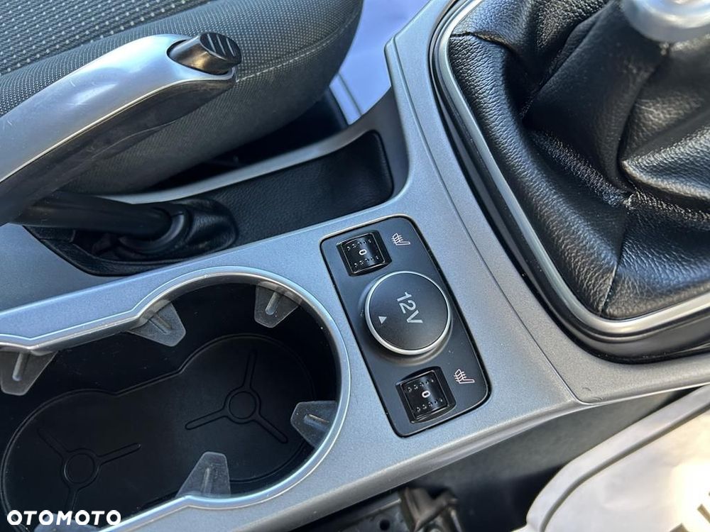 Ford C-MAX - 25