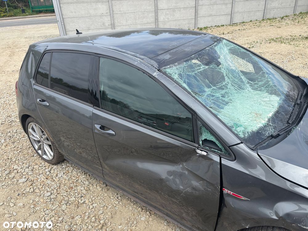 Volkswagen Golf GTI 2.0 TSI OPF Performance - 12