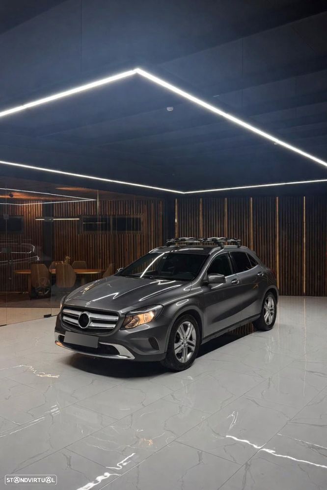 Mercedes-Benz GLA 180 CDI Urban - 10