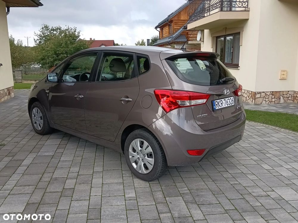 Hyundai ix20 - 8