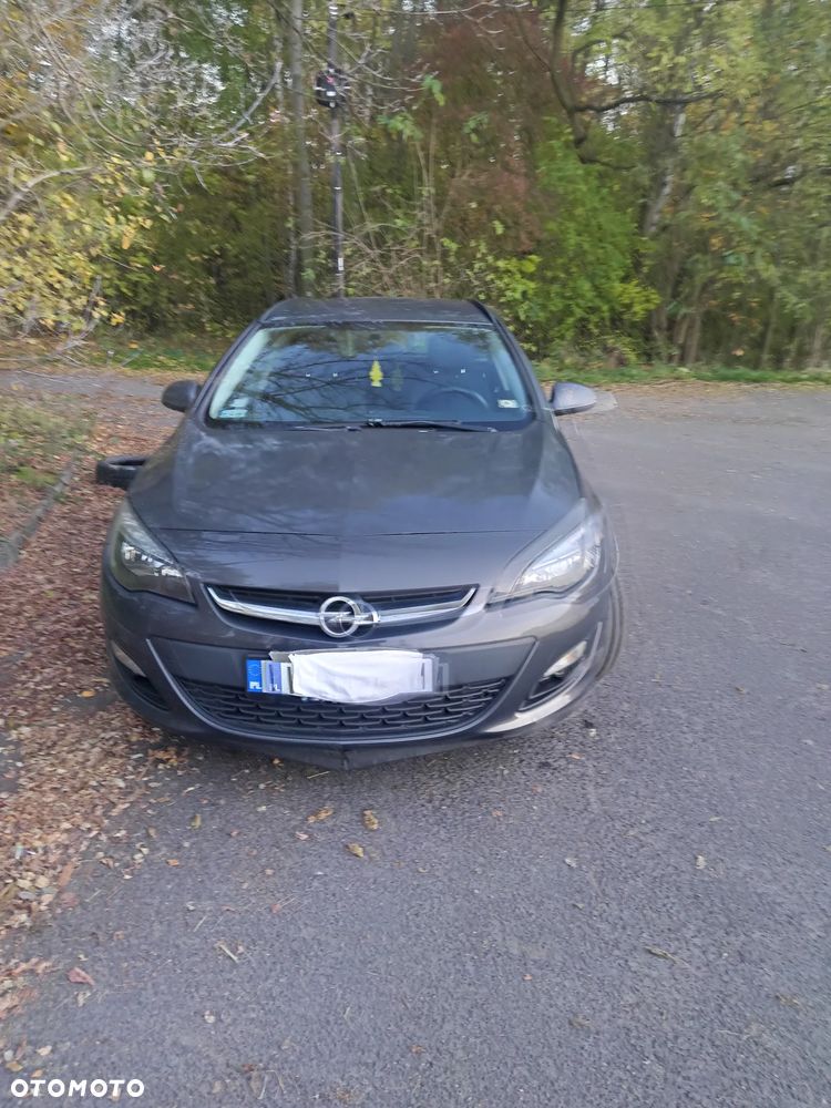 Opel Astra 2014 photo 3
