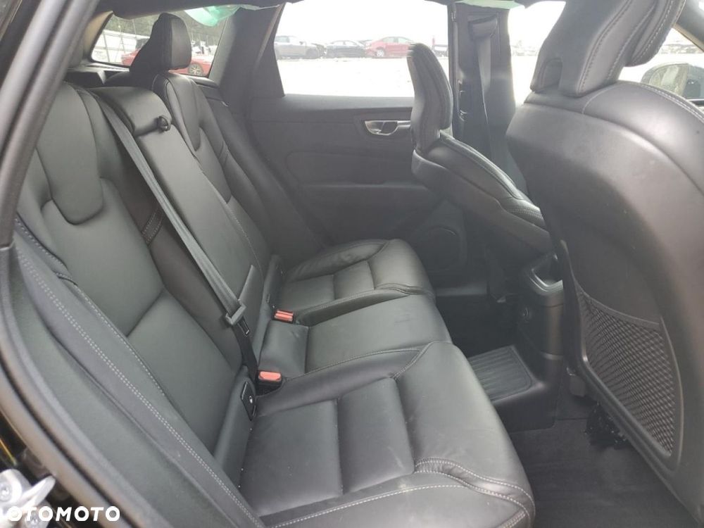 Volvo XC 60 - 10