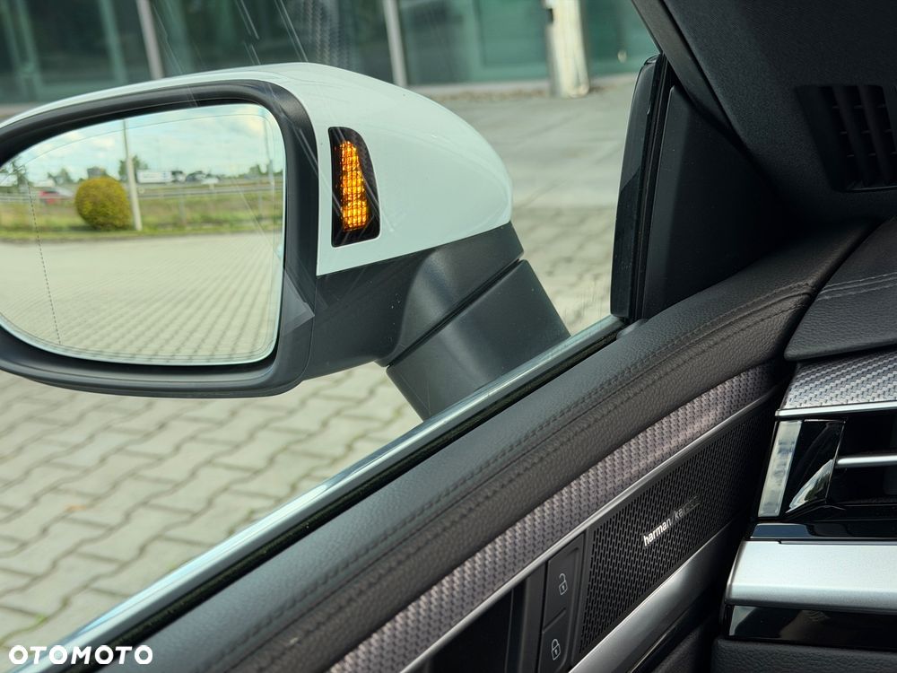 Volkswagen Arteon 2.0 TDI SCR 4Motion DSG R-Line - 38