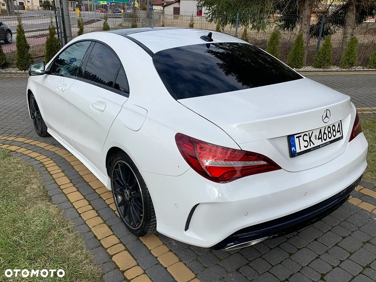 Mercedes-Benz CLA 180 AMG Line - 6