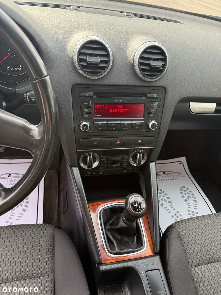 Audi A3 Sportback 1.6 Attraction - 10