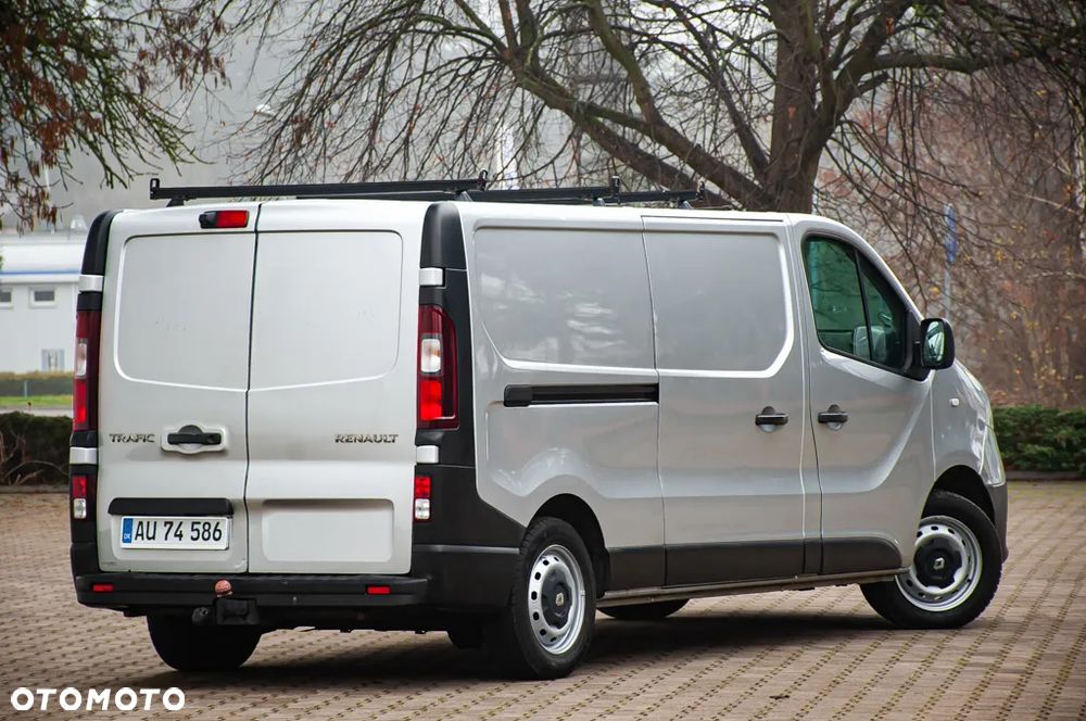 Renault Trafic - 11