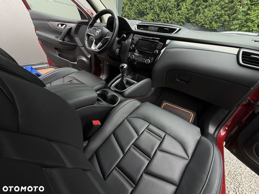 Nissan Qashqai 1.3 DIG-T Tekna - 15
