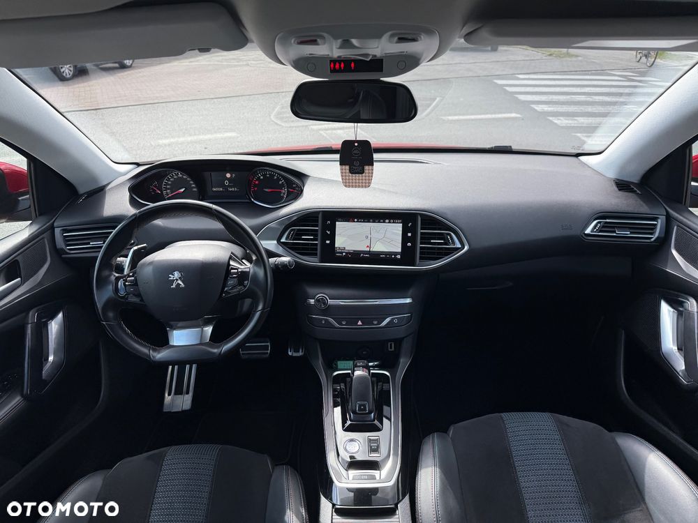 Peugeot 308 PureTech 130 GPF EAT8 Stop & Start Allure Pack - 6