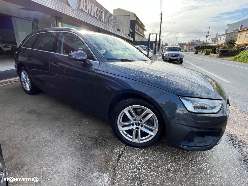 Audi A4 Avant 30 TDI S line S tronic - 3