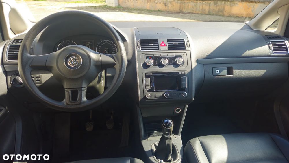 Volkswagen Touran 1.6 TDI DPF BlueMotion Technology Highline - 31
