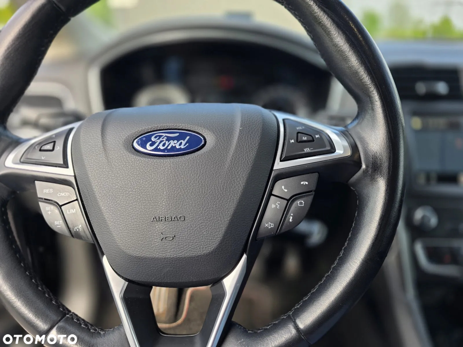 Ford Mondeo 1.5 EcoBoost Edition - 12
