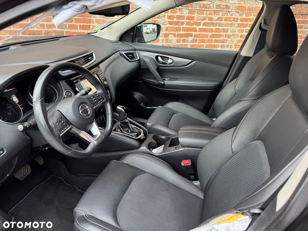 Nissan Qashqai 1.2 DIG-T Xtronic TEKNA - 14