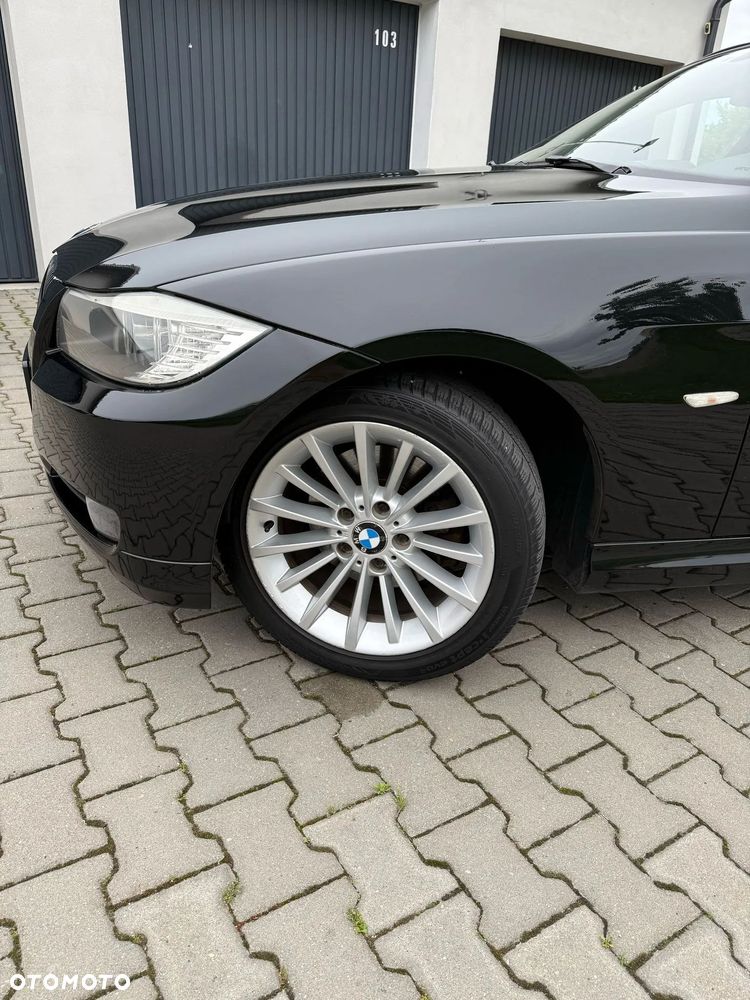 BMW Seria 3 318d - 3