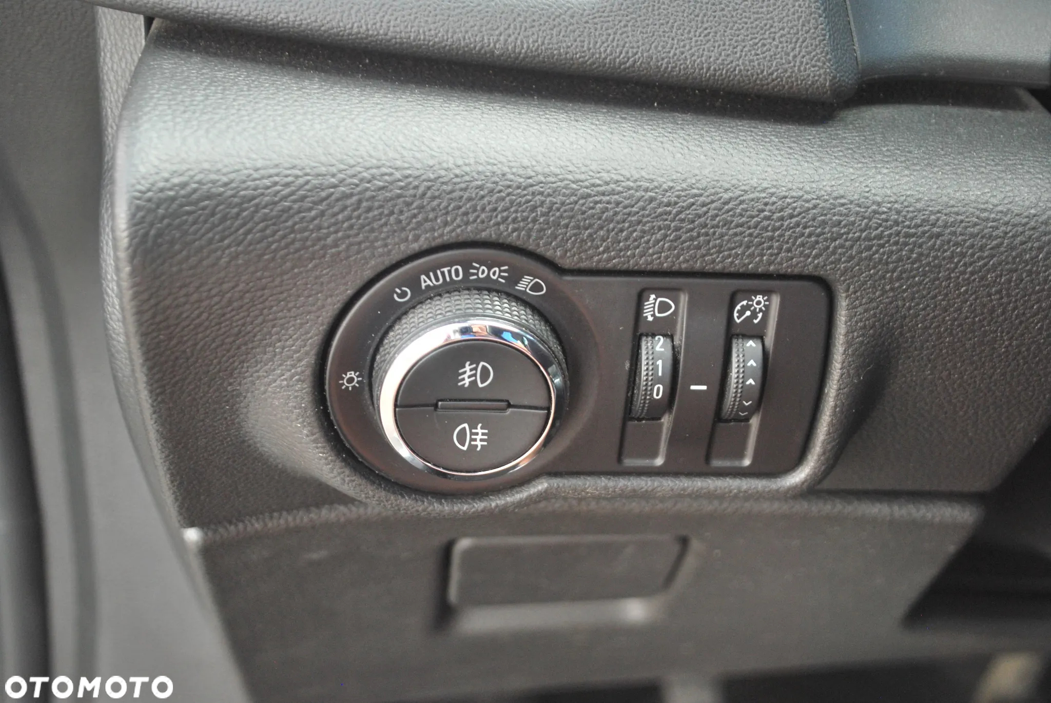 Opel Astra - 13