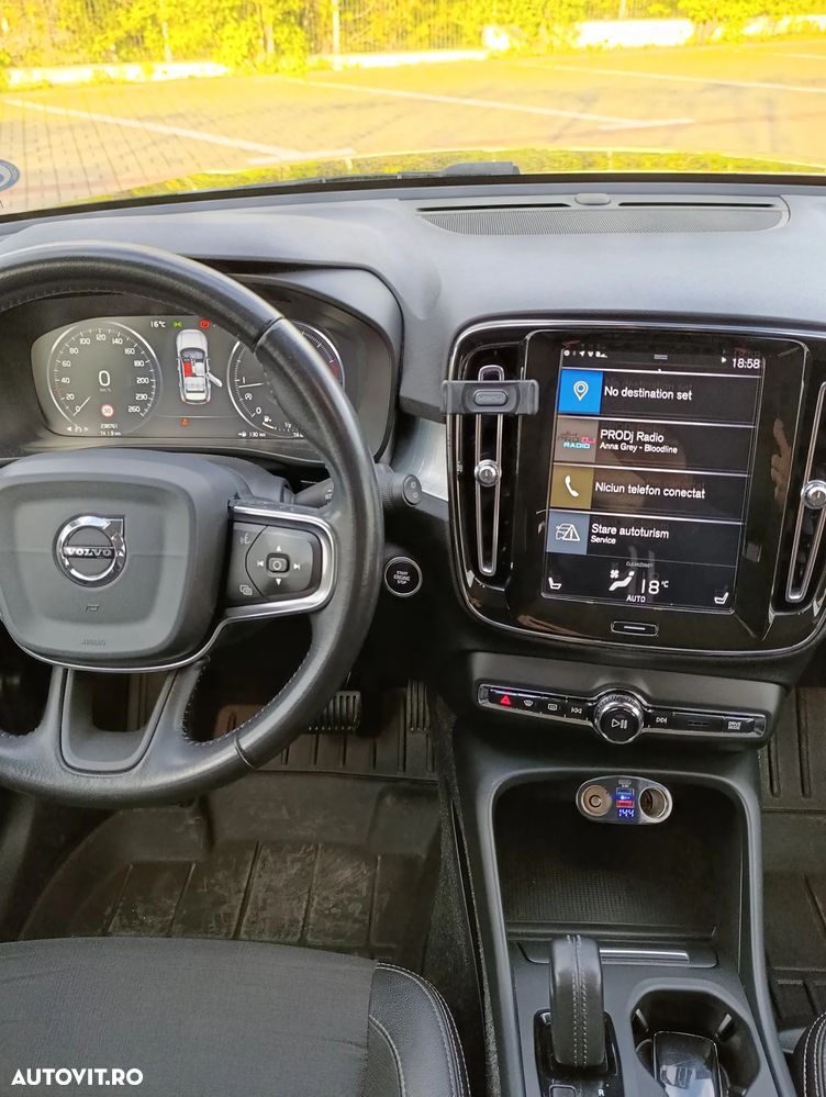 Volvo XC 40 D3 Momentum - 10