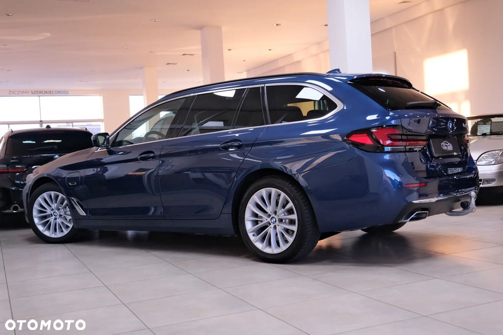 BMW Seria 5 530e PHEV M Sport - 15